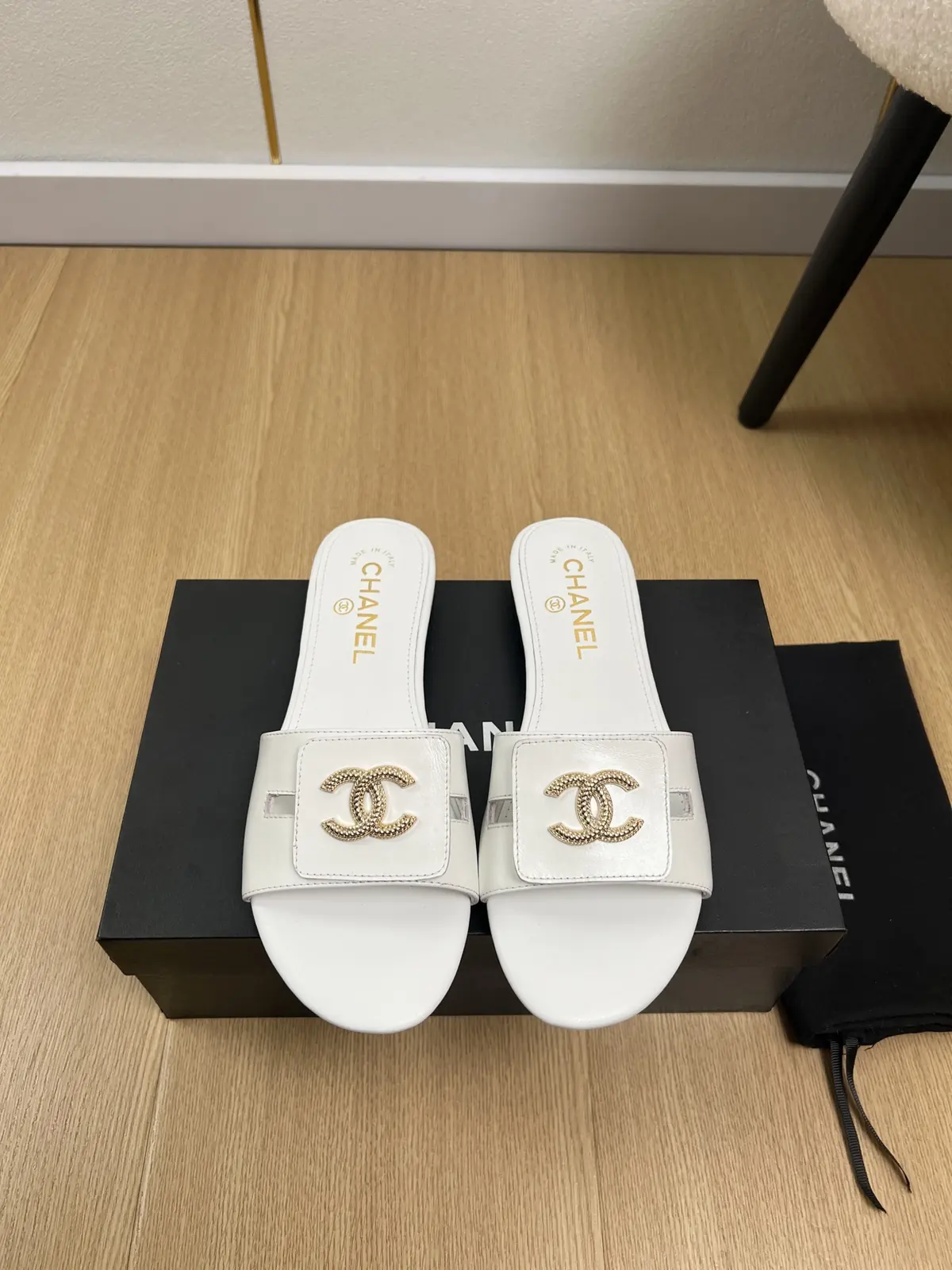 Chanel Style Leather Women's Shoes Lookbook Reference image 1