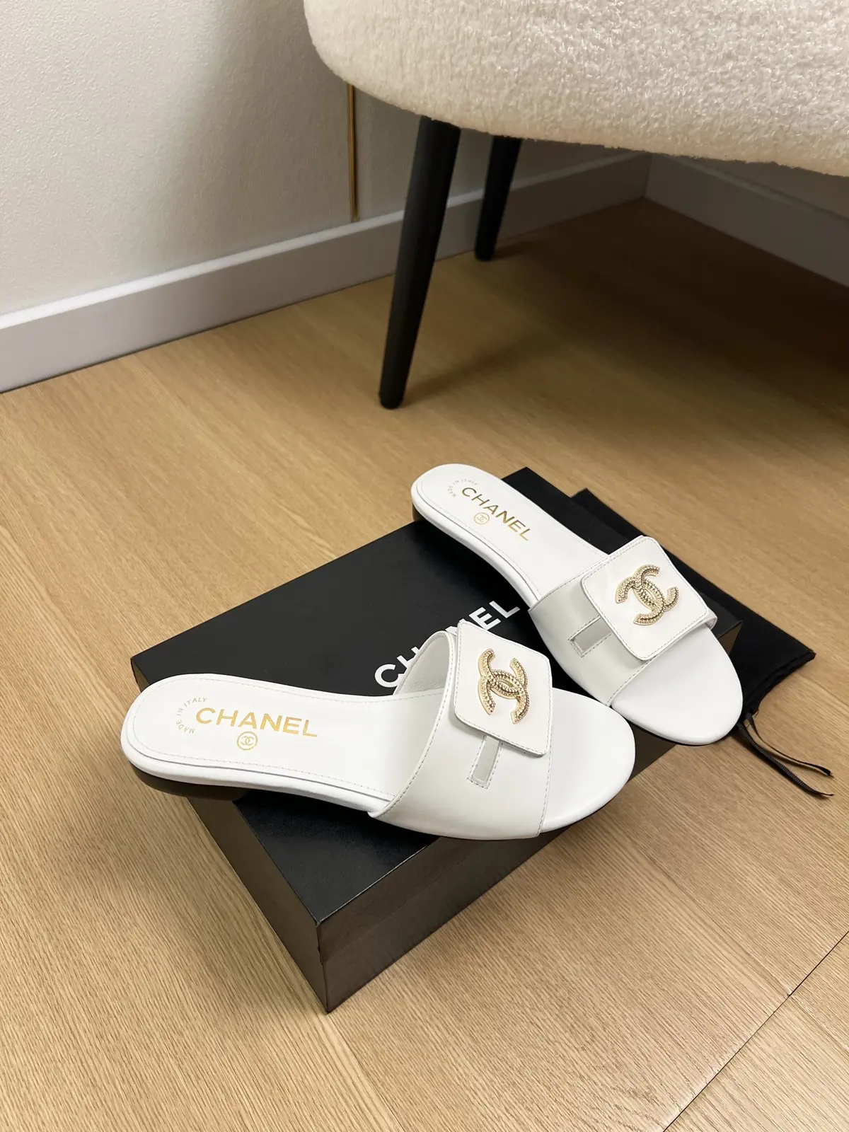 Chanel Style Leather Women's Shoes Lookbook Reference image 3