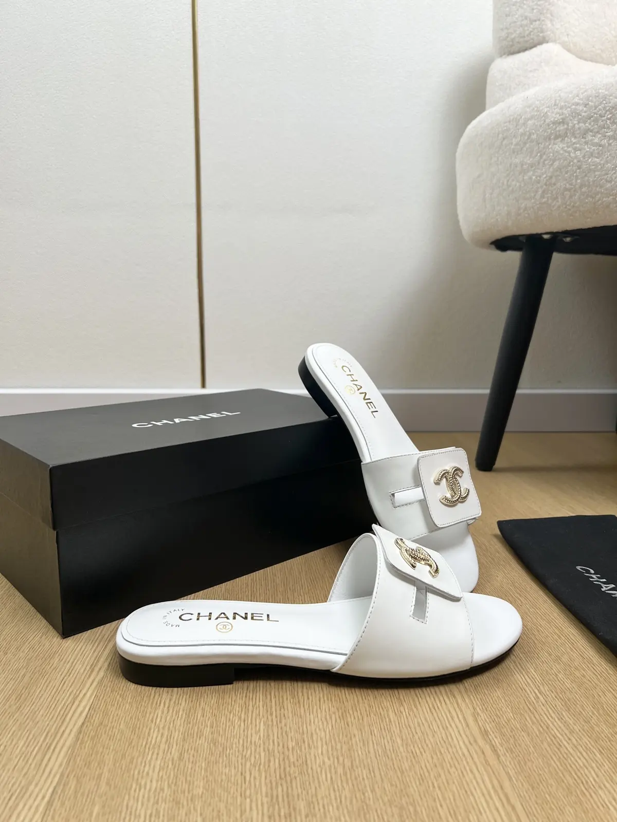 Chanel Style Leather Women's Shoes Lookbook Reference image 4