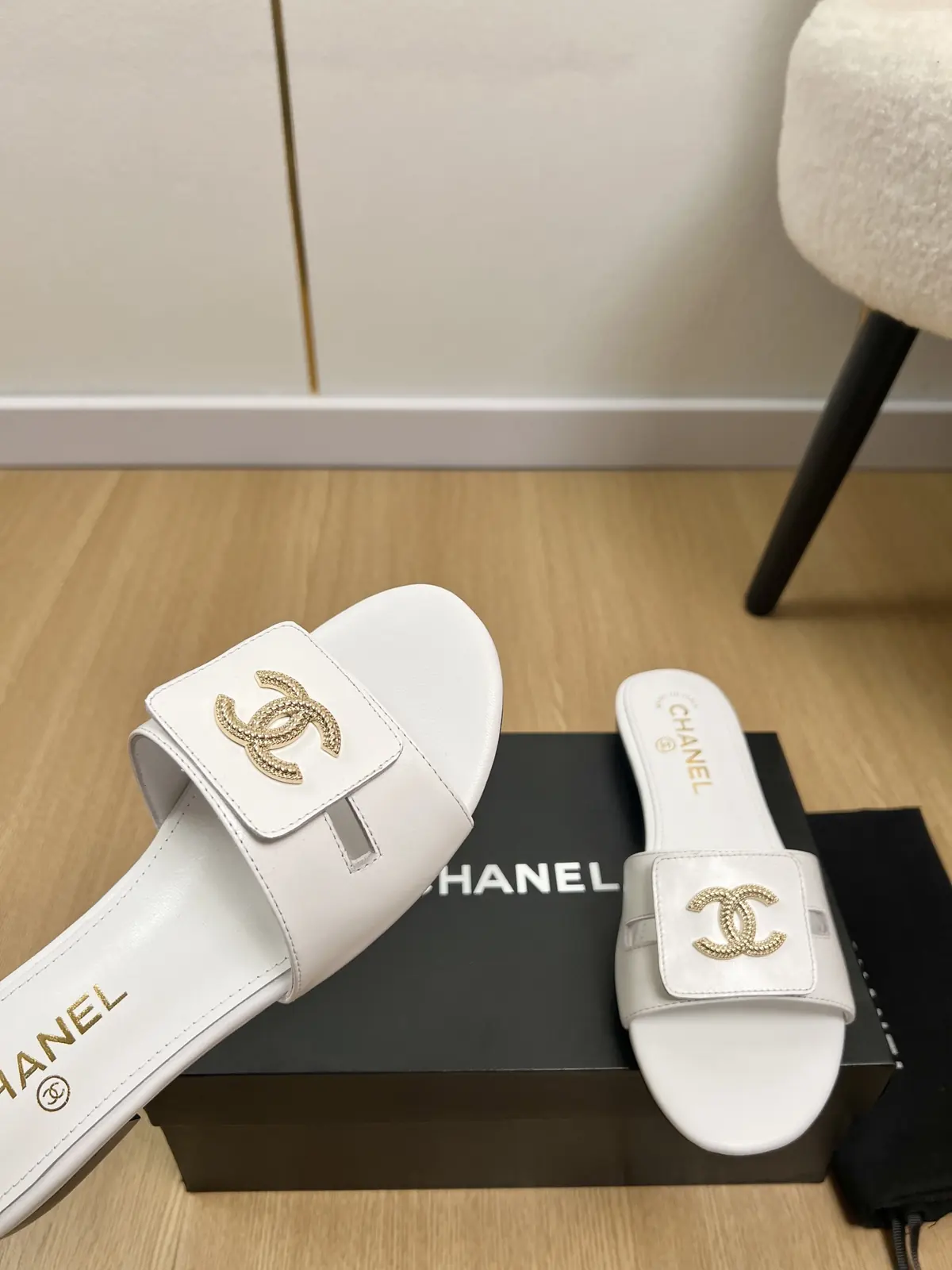 Chanel Style Leather Women's Shoes Lookbook Reference image 5