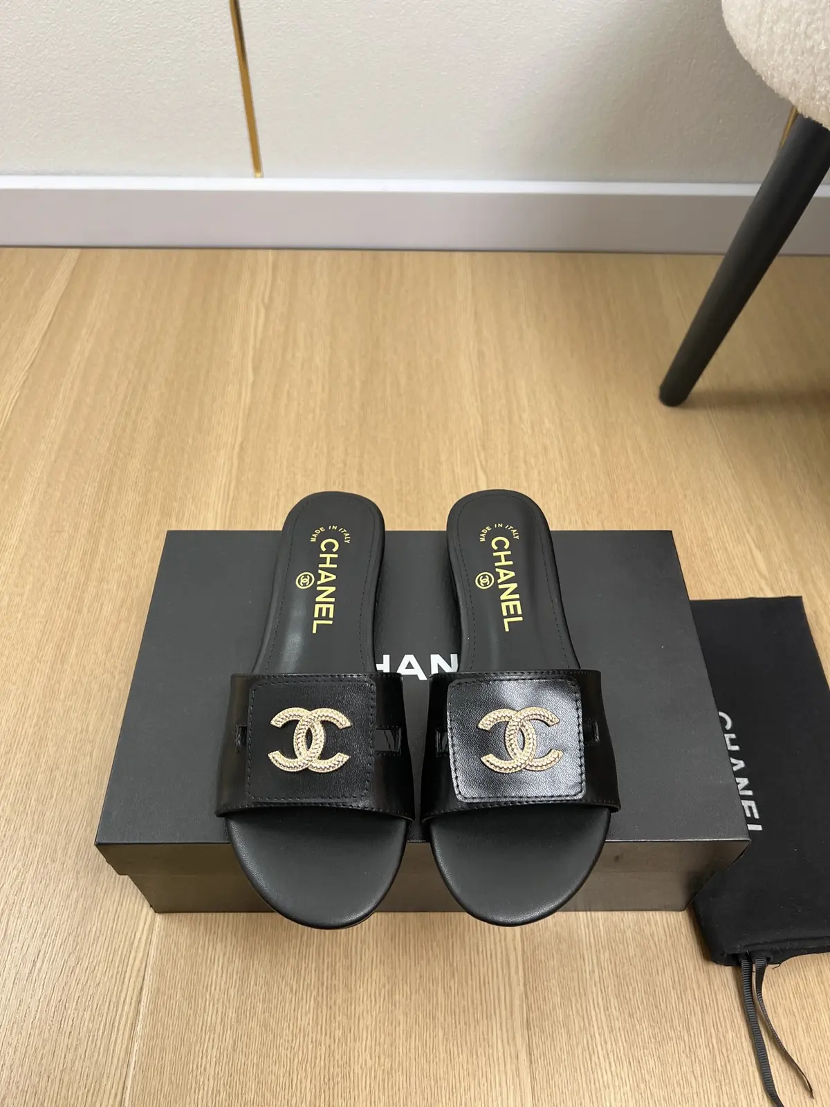 Chanel Style Leather Women's Shoes Lookbook Reference image 1