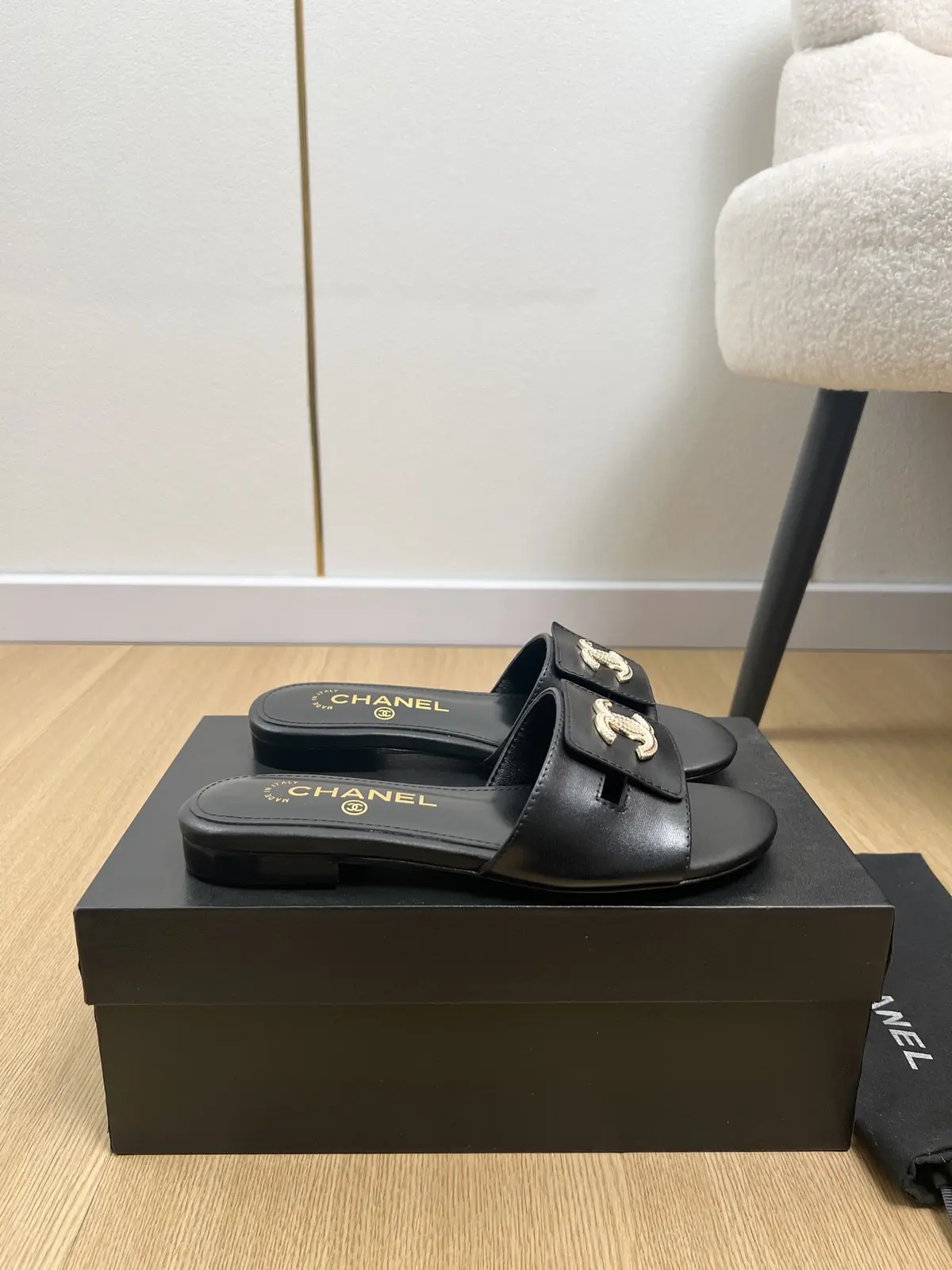 Chanel Style Leather Women's Shoes Lookbook Reference image 2