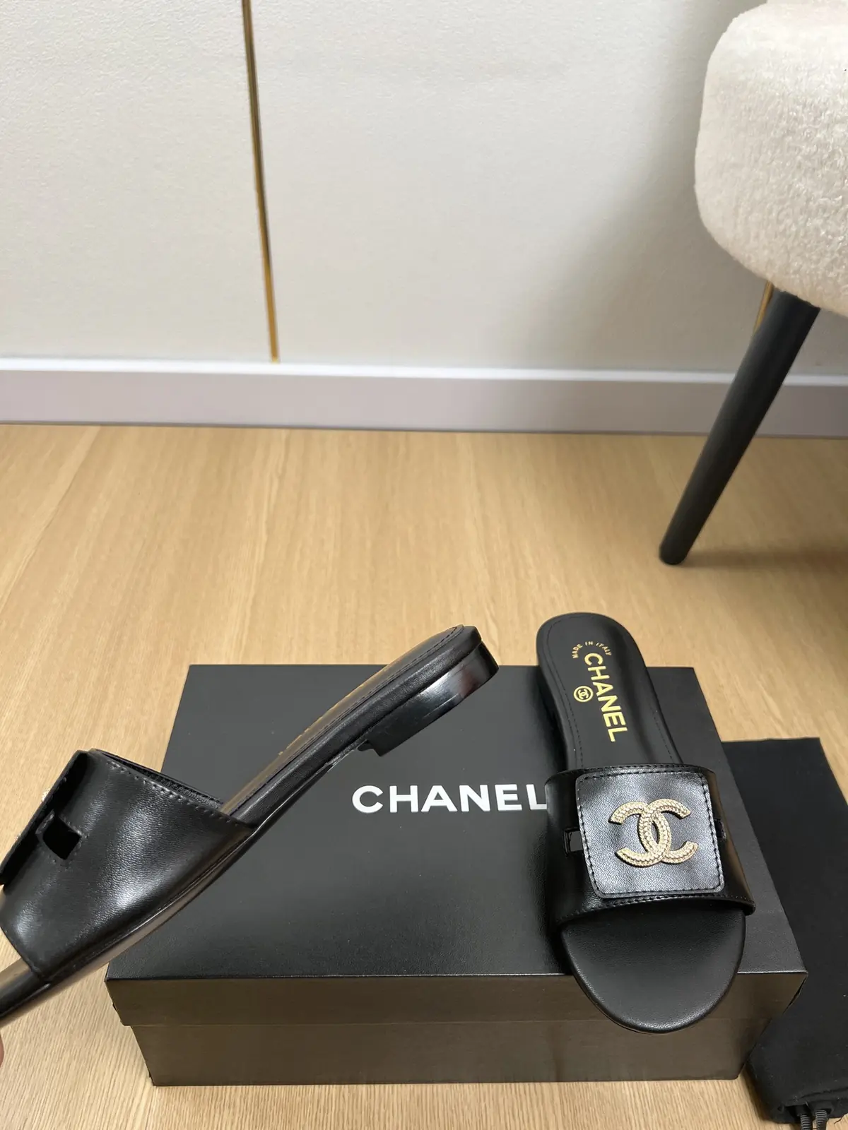 Chanel Style Leather Women's Shoes Lookbook Reference image 6