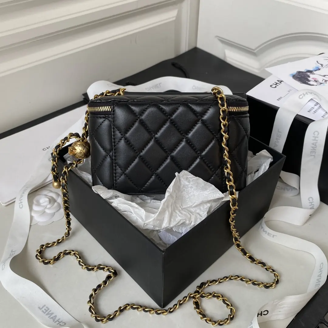 Chanel Style Pink Leather Bag Bags Bag detail image 2 from source 764362