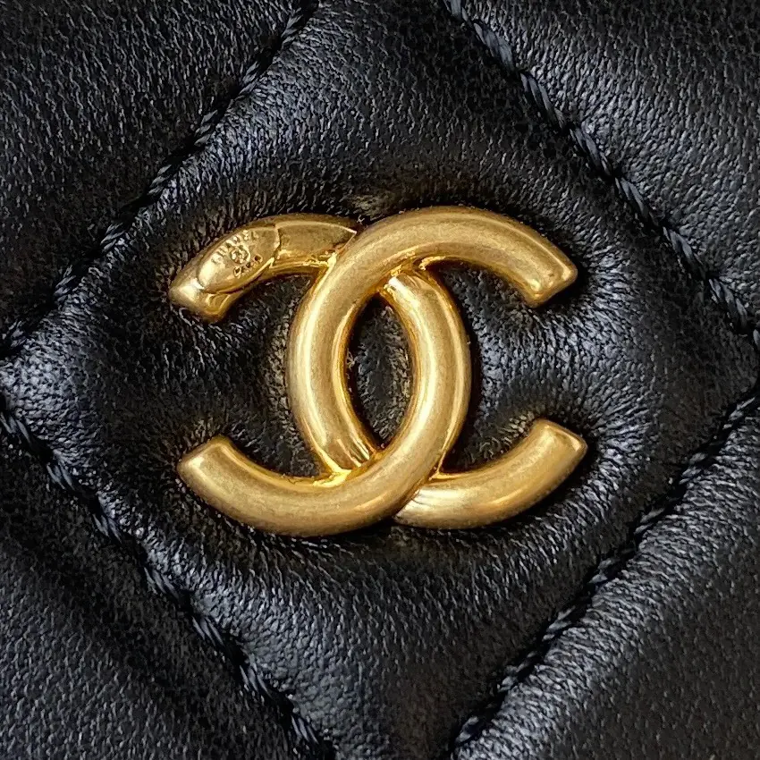 Chanel Style Pink Leather Bag Bags Bag detail image 3 from source 764362