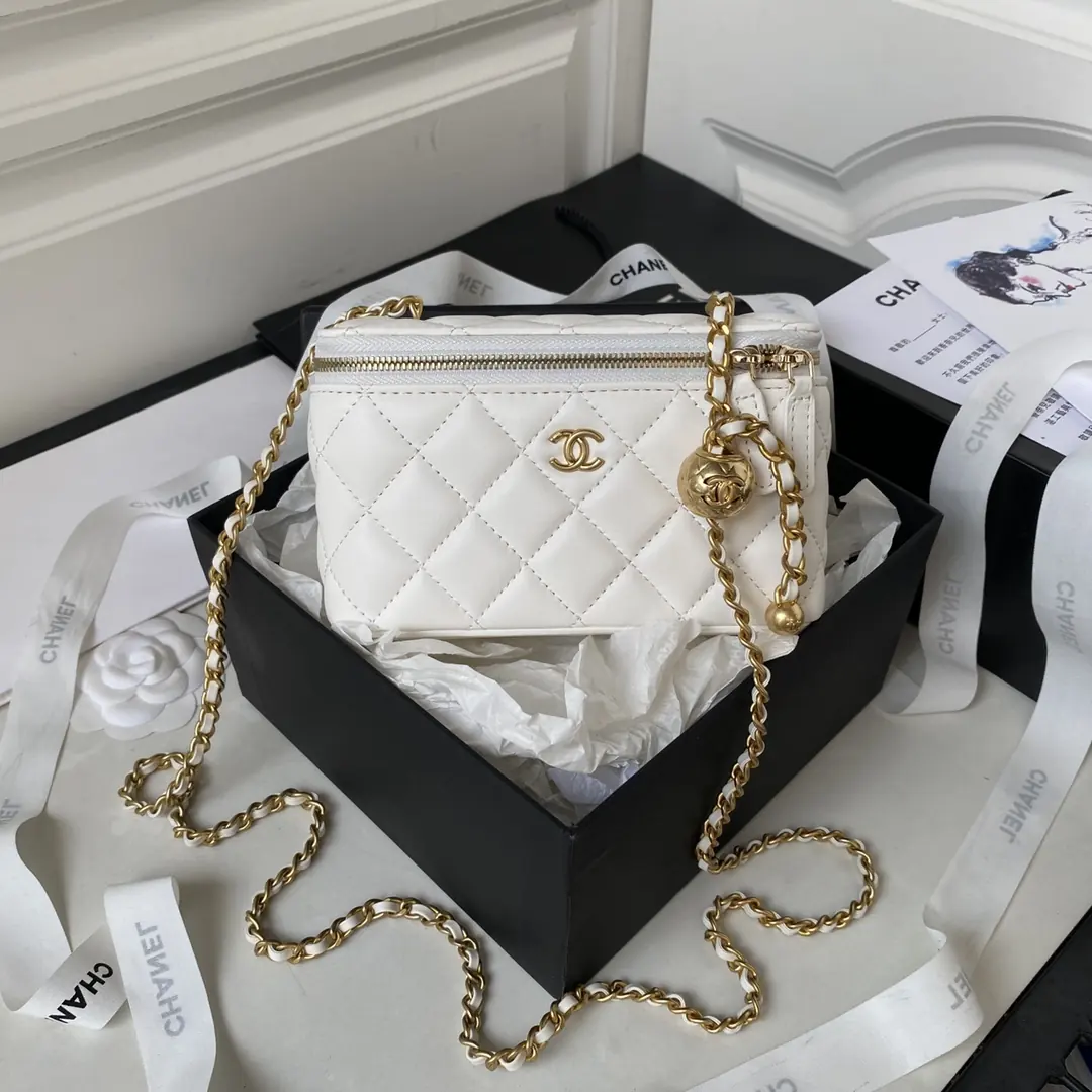 Chanel Style Pink Leather Bag Bags Bag detail image 1 from source 764363