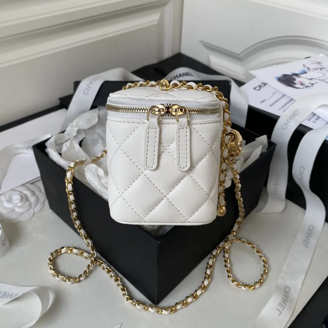 Chanel Style Pink Leather Bag Bags Bag detail image 5 from source 764363