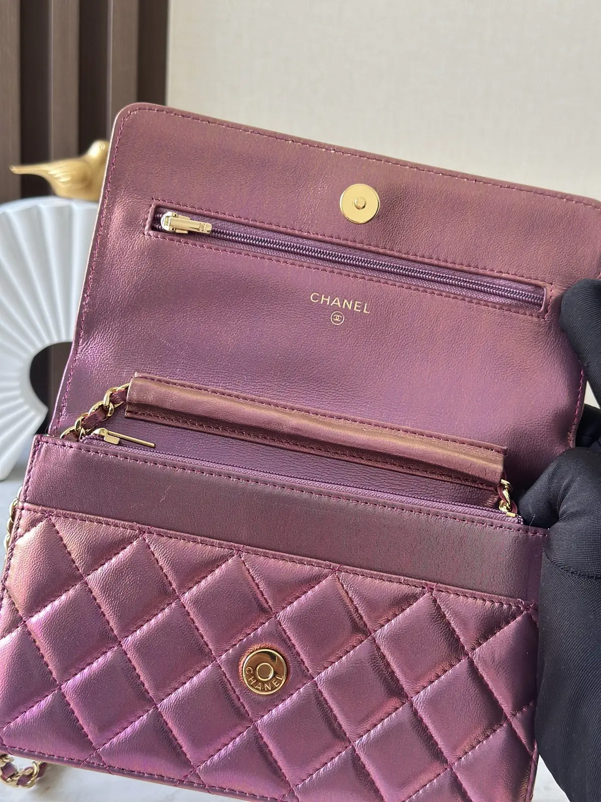 Chanel Style Pink Leather Wallet Lookbook Reference image 6