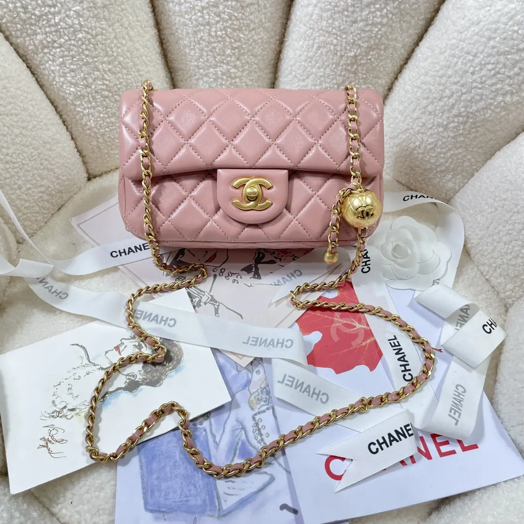 Chanel Style Pink Shoulder Bag Lookbook Reference image 1