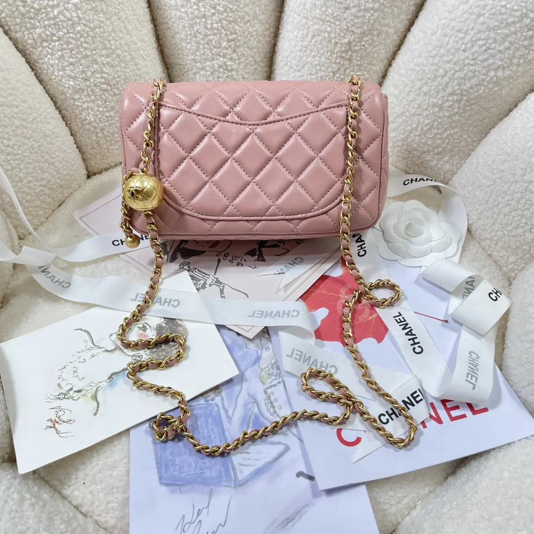 Chanel Style Pink Shoulder Bag Lookbook Reference image 2