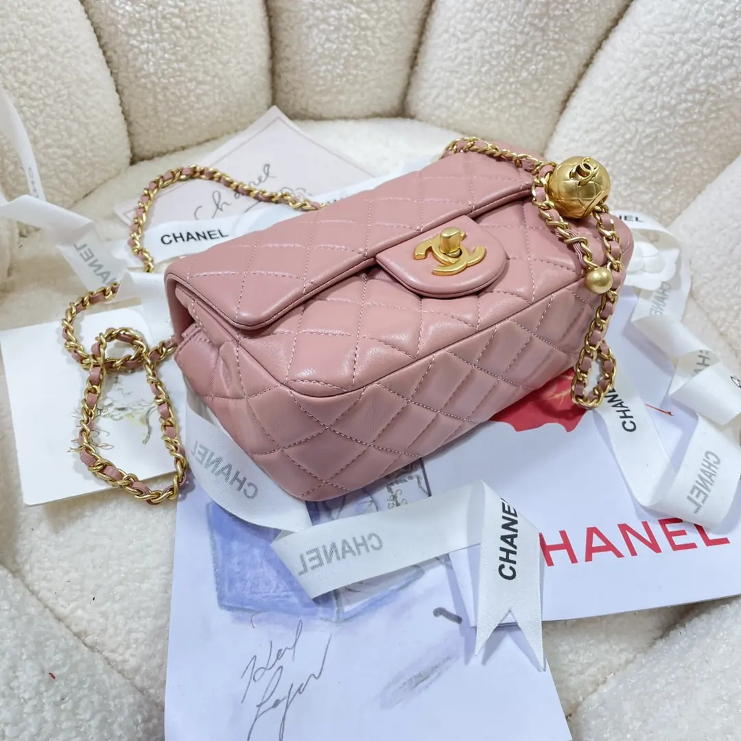 Chanel Style Pink Shoulder Bag Lookbook Reference image 4