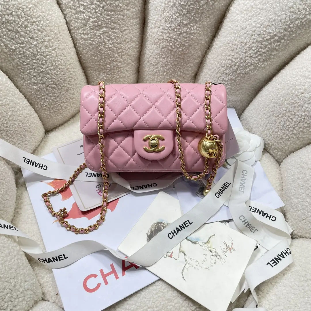 Chanel Style Pink Shoulder Bag Lookbook Reference image 1
