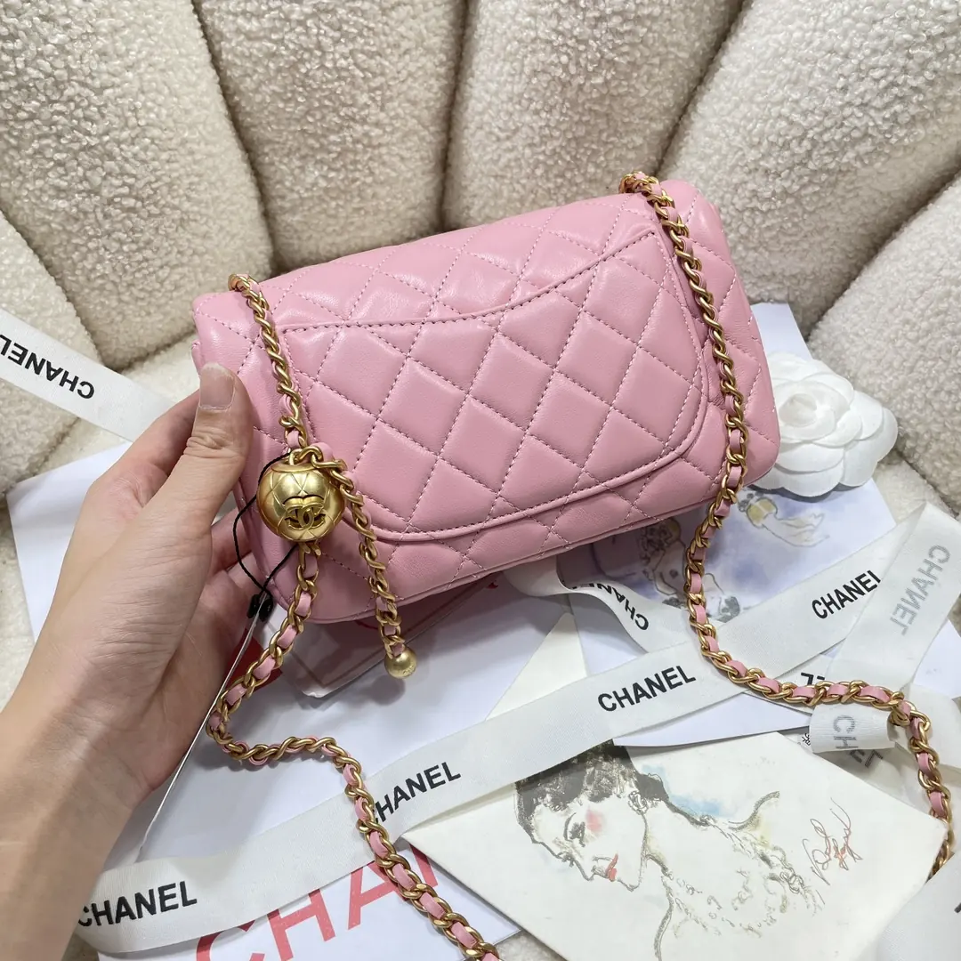 Chanel Style Pink Shoulder Bag Lookbook Reference image 4