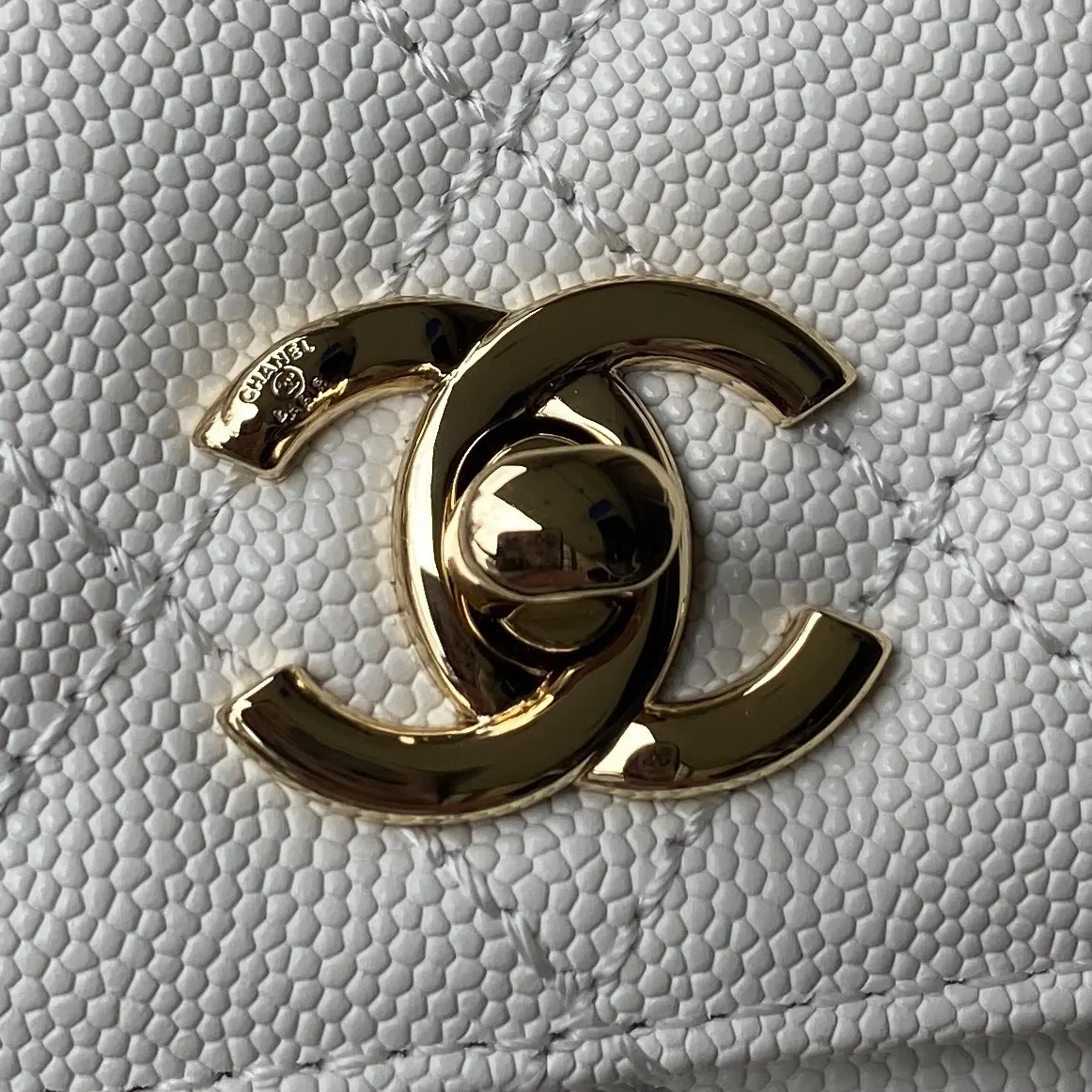 Chanel Style Red Leather Top Handle Bag Bags Top Handle Bag detail image 4 from source 764357