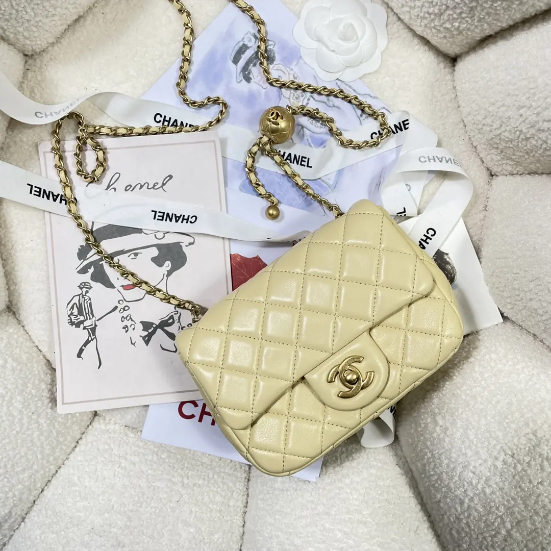 Chanel Style Shoulder Bag Lookbook Reference image 4