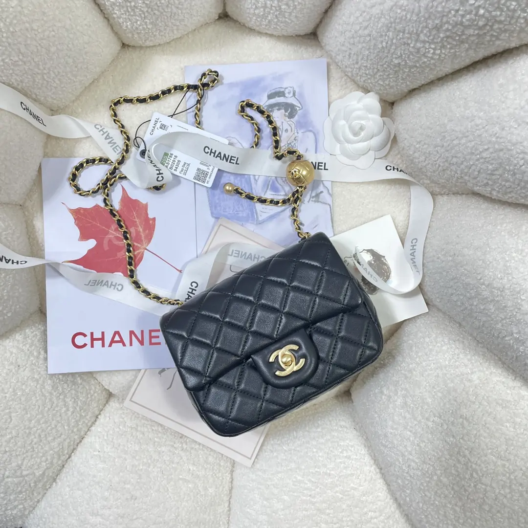 Chanel Style Shoulder Bag Lookbook Reference image 5