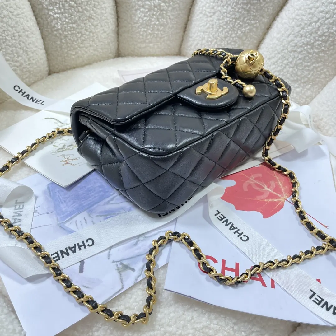 Chanel Style Shoulder Bag Lookbook Reference image 4