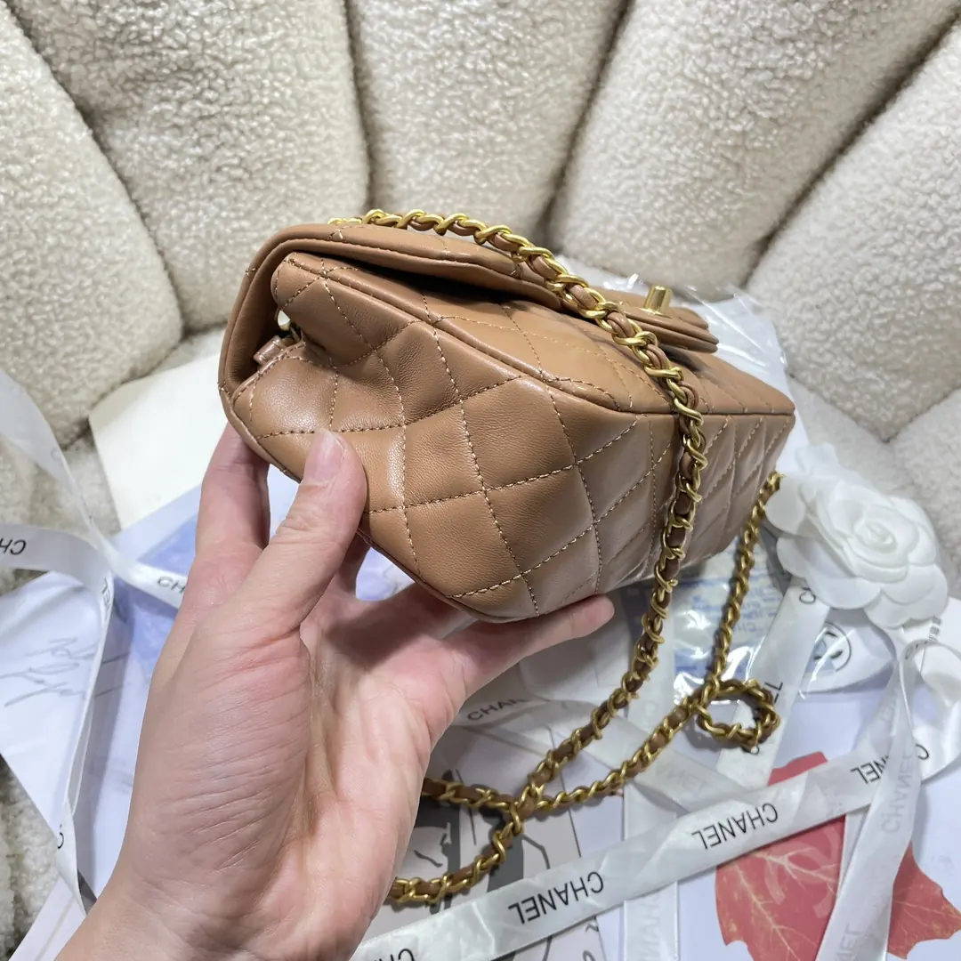 Chanel Style Shoulder Bag Lookbook Reference image 3