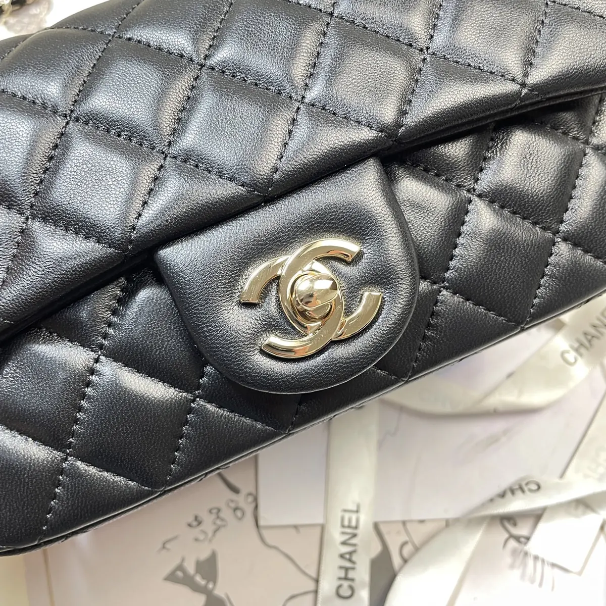 Chanel Style Shoulder Bag Lookbook Reference image 6