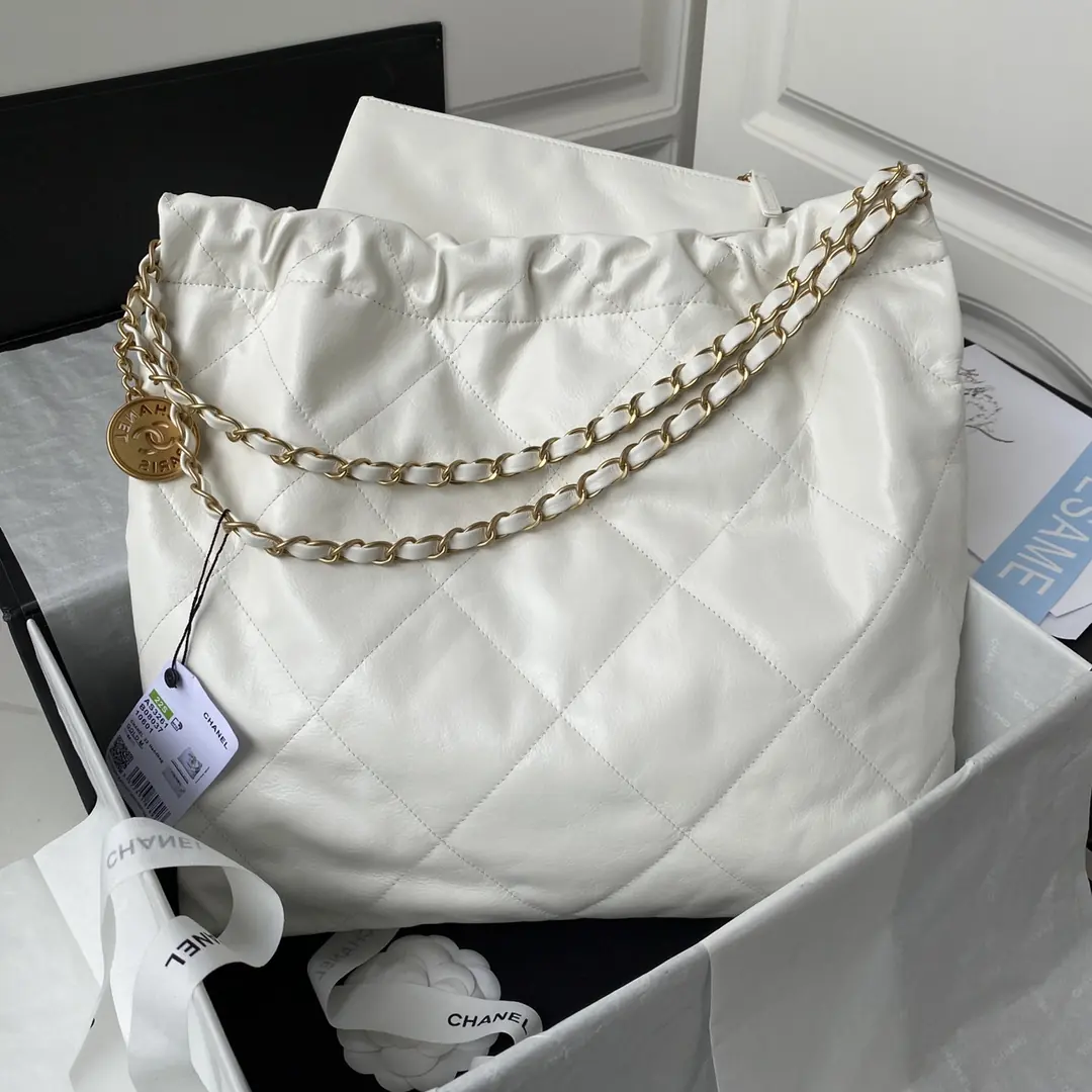 Chanel Style Tote Bag Lookbook Reference image 1