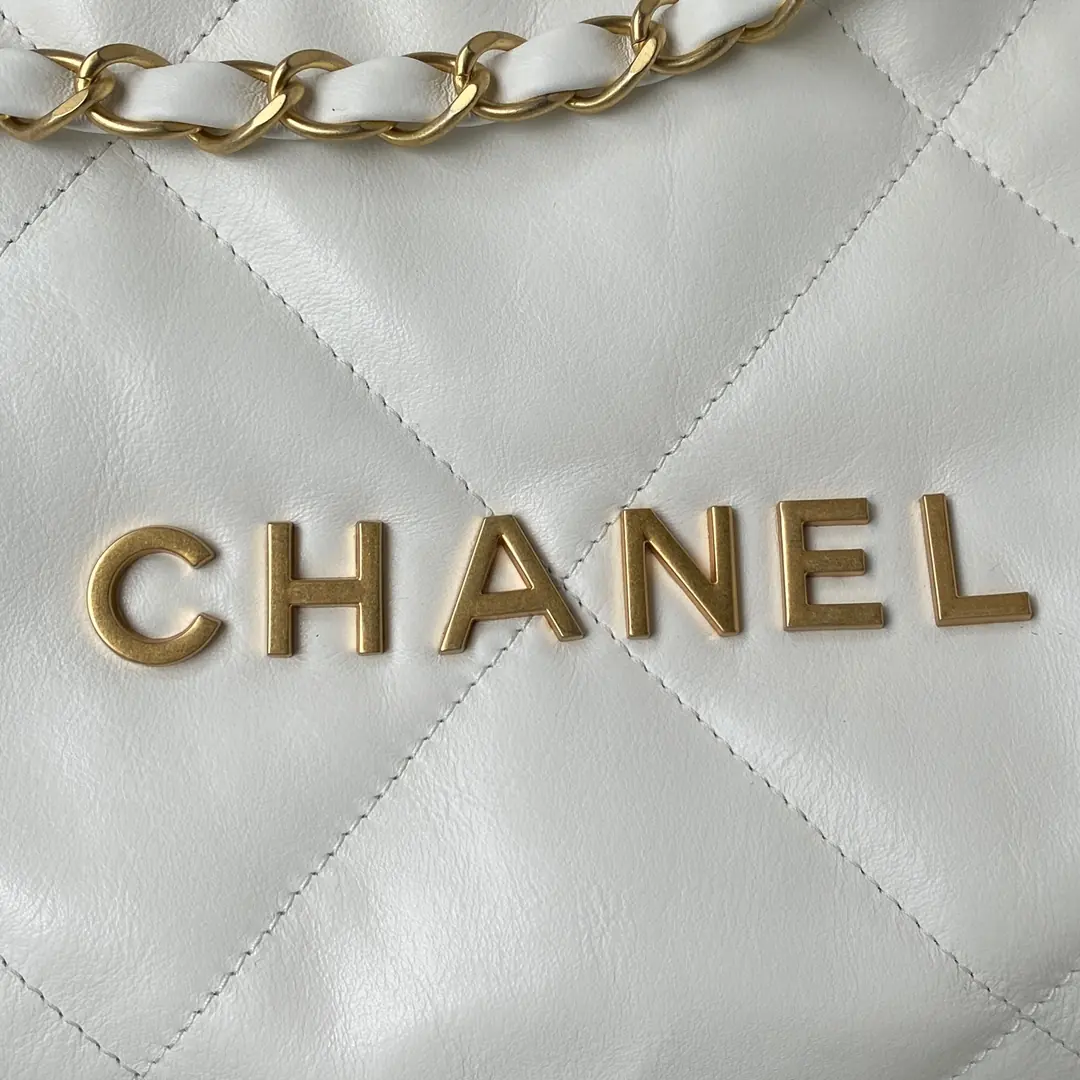 Chanel Style Tote Bag Lookbook Reference image 3