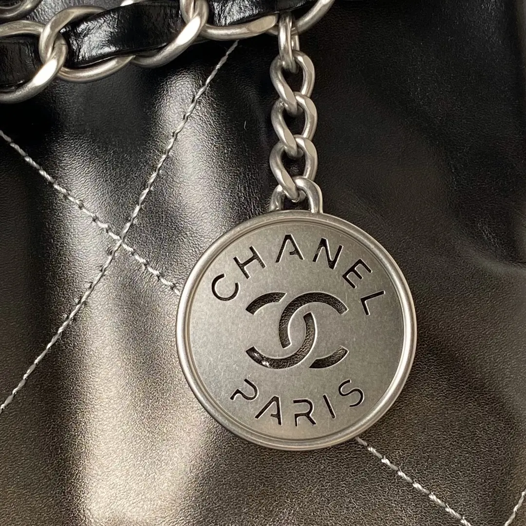 Chanel Style Tote Bag Lookbook Reference image 4