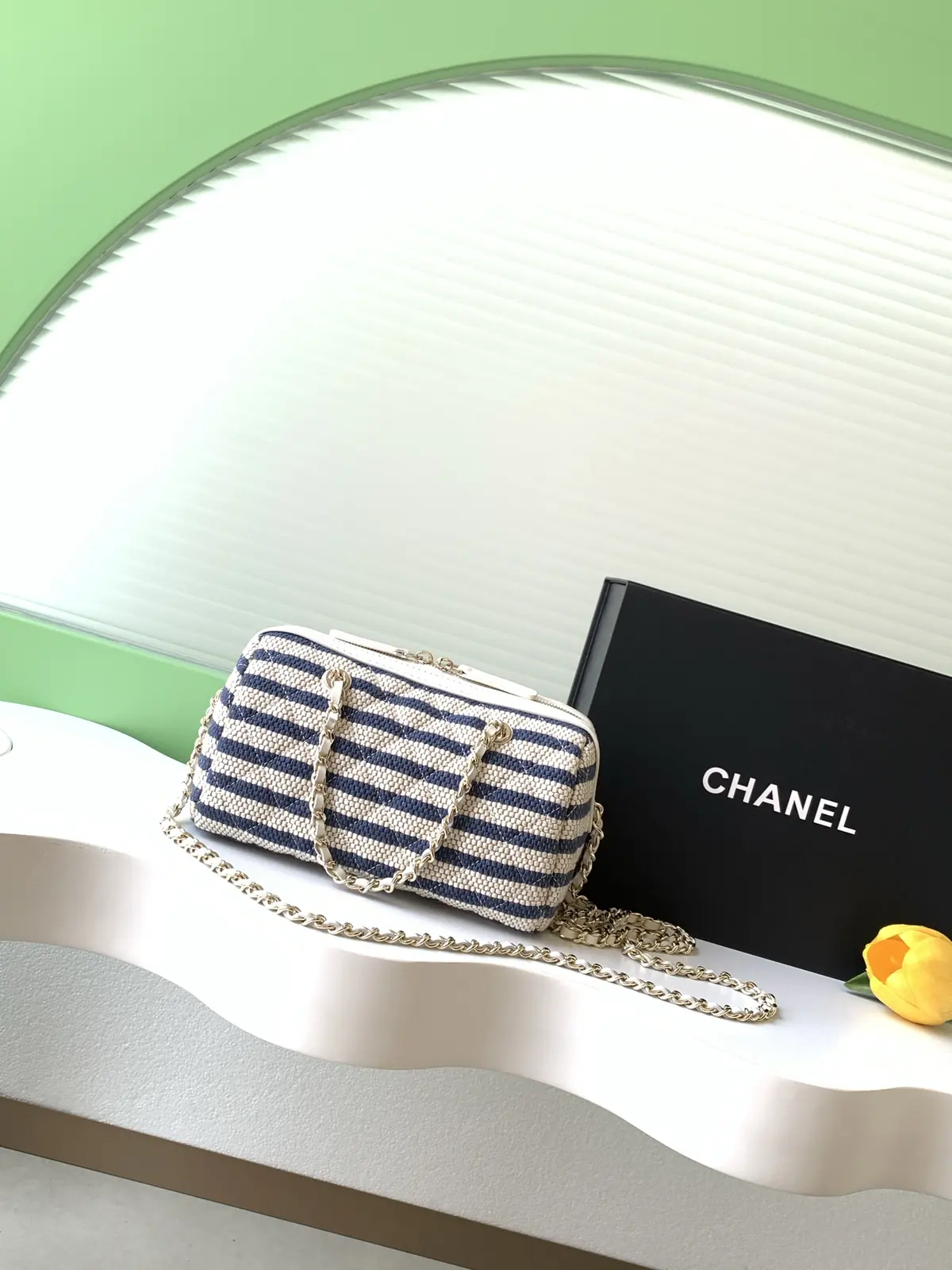 Chanel Style White Crossbody Bag Bags Crossbody Bag detail image 3 from source 765802