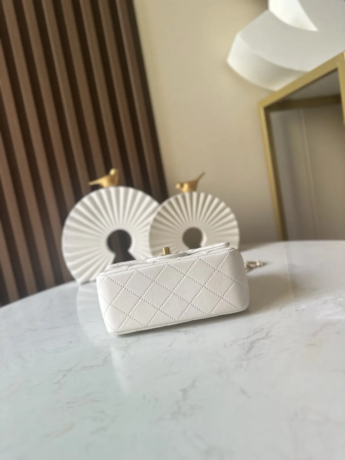 Chanel Style White Crossbody Bag Lookbook Reference image 5