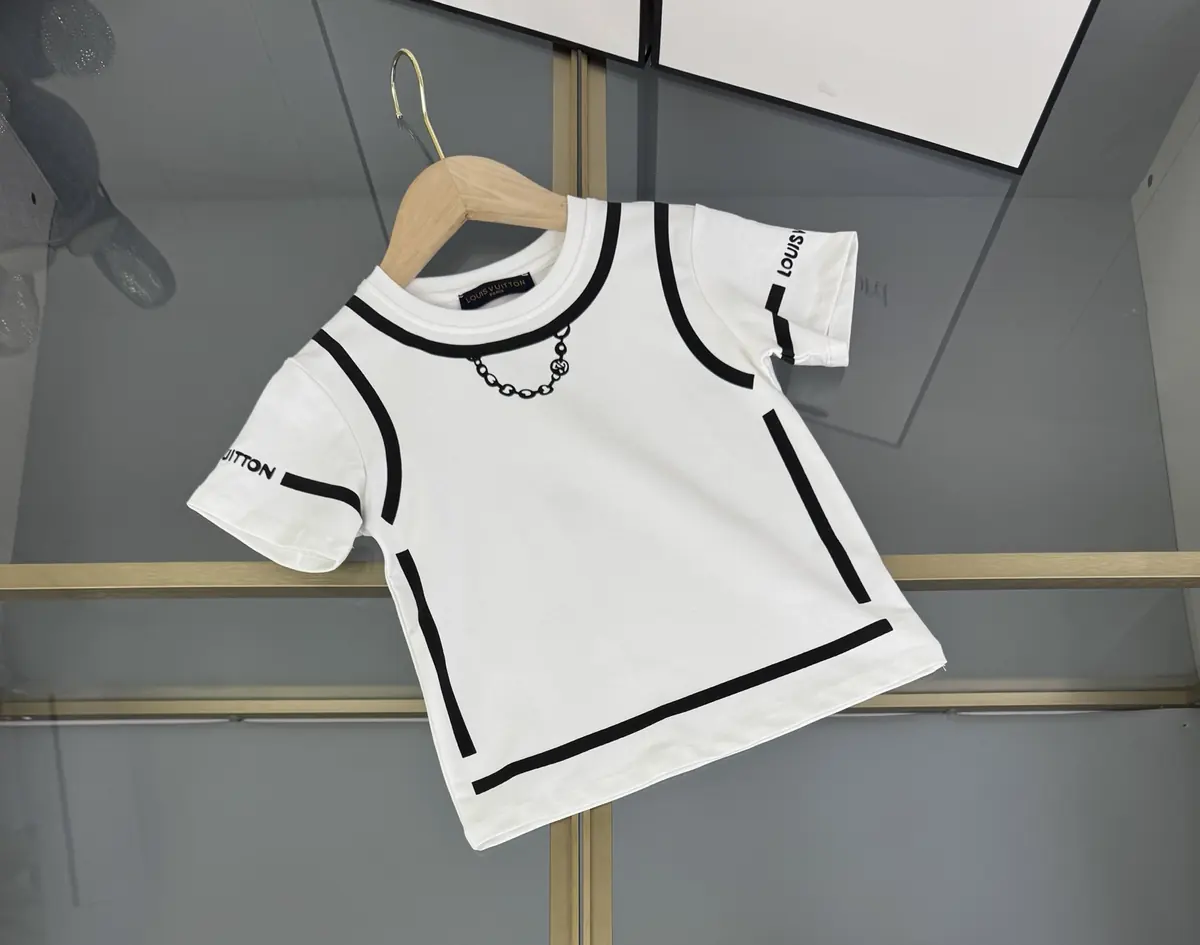 Children's Clothing Style Clothing Lookbook Reference image 3
