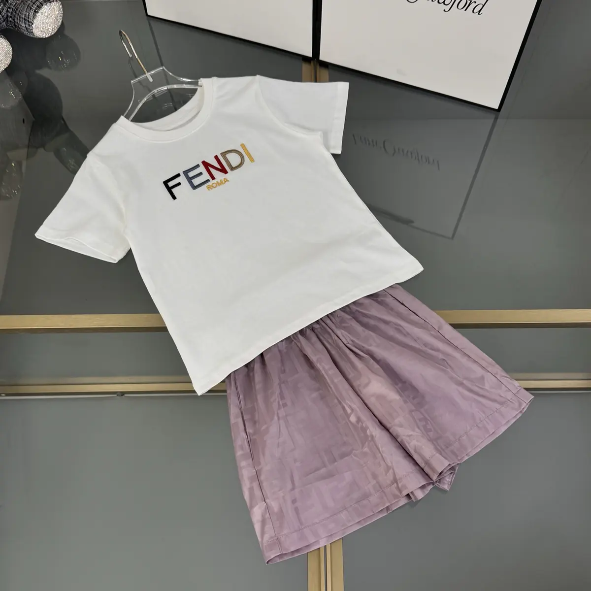 Children's Clothing Style White Clothing Lookbook Reference image 2