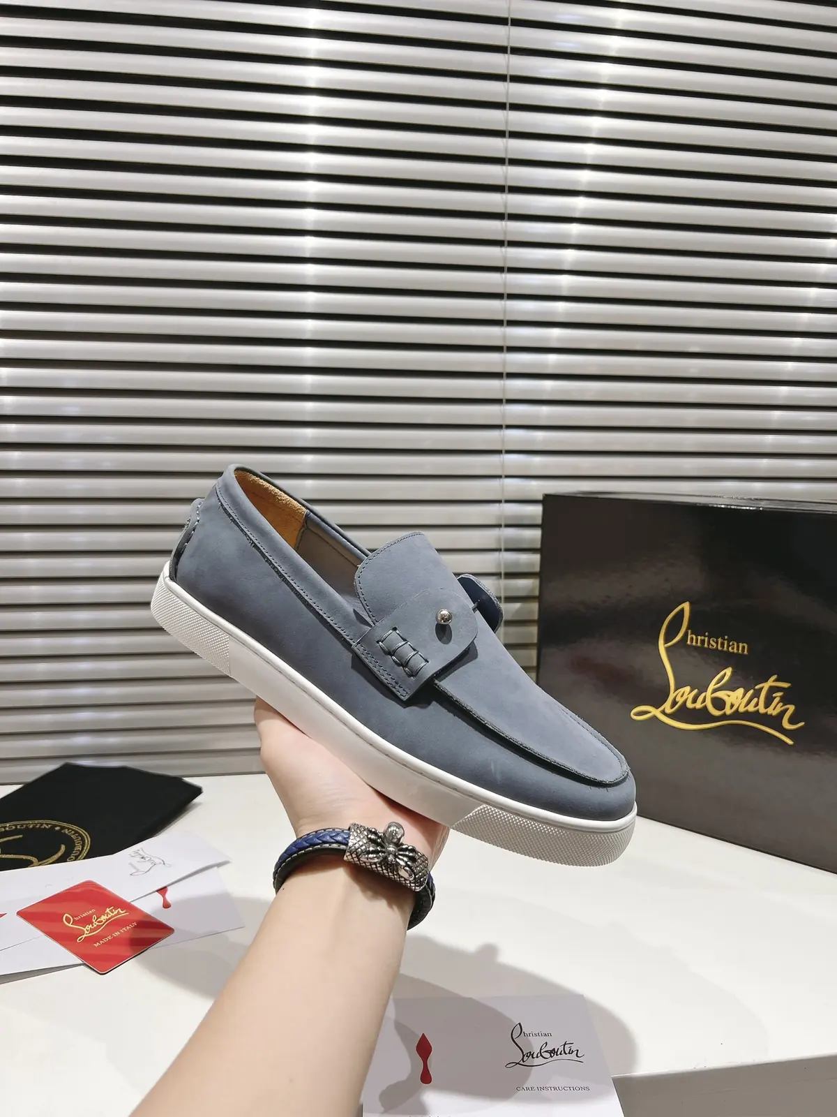 Christian Louboutin（cl男） Style Beige Leather Men's Shoes Lookbook Reference image 6