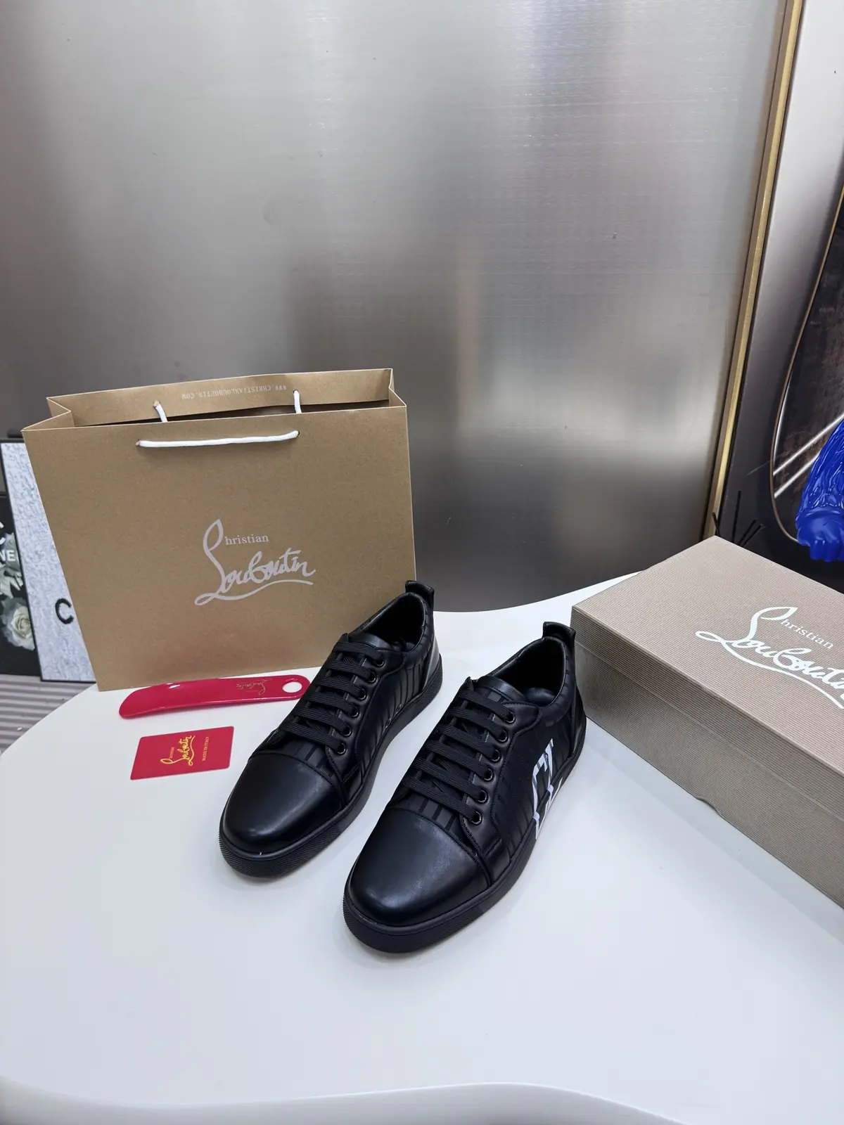 Christian Louboutin（cl男） Style Leather Men's Shoes Lookbook Reference image 2