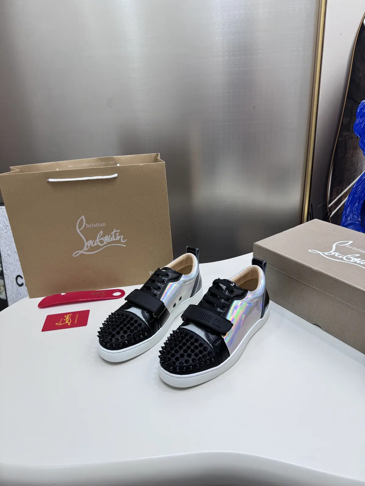 Christian Louboutin（cl男） Style Leather Men's Shoes Lookbook Reference image 2
