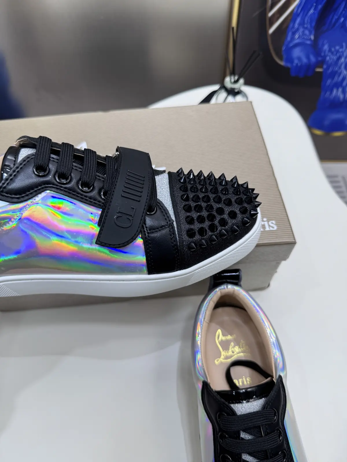 Christian Louboutin（cl男） Style Leather Men's Shoes Lookbook Reference image 4