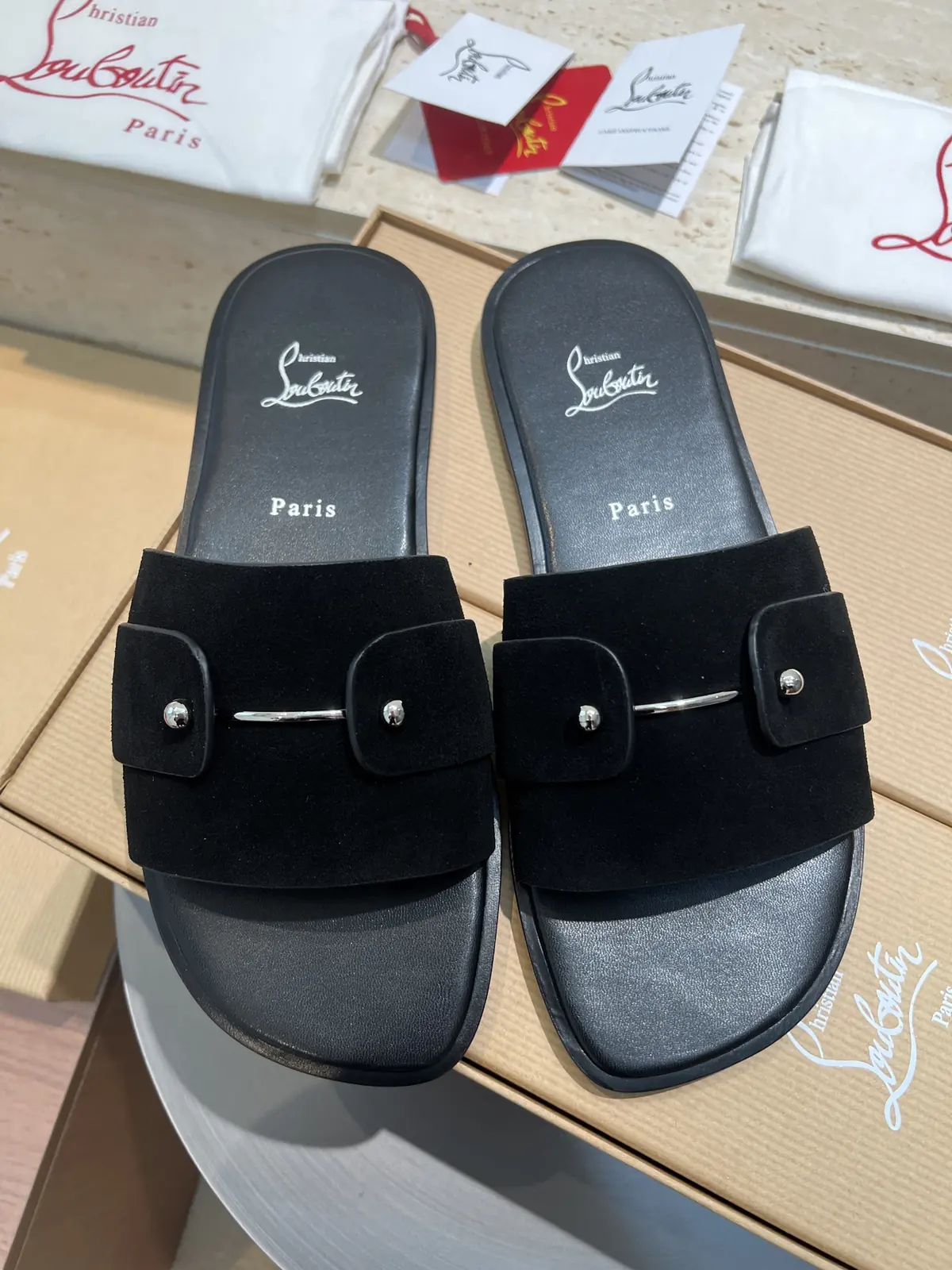 Christian Louboutin（cl男） Style Leather Men's Shoes Lookbook Reference image 1