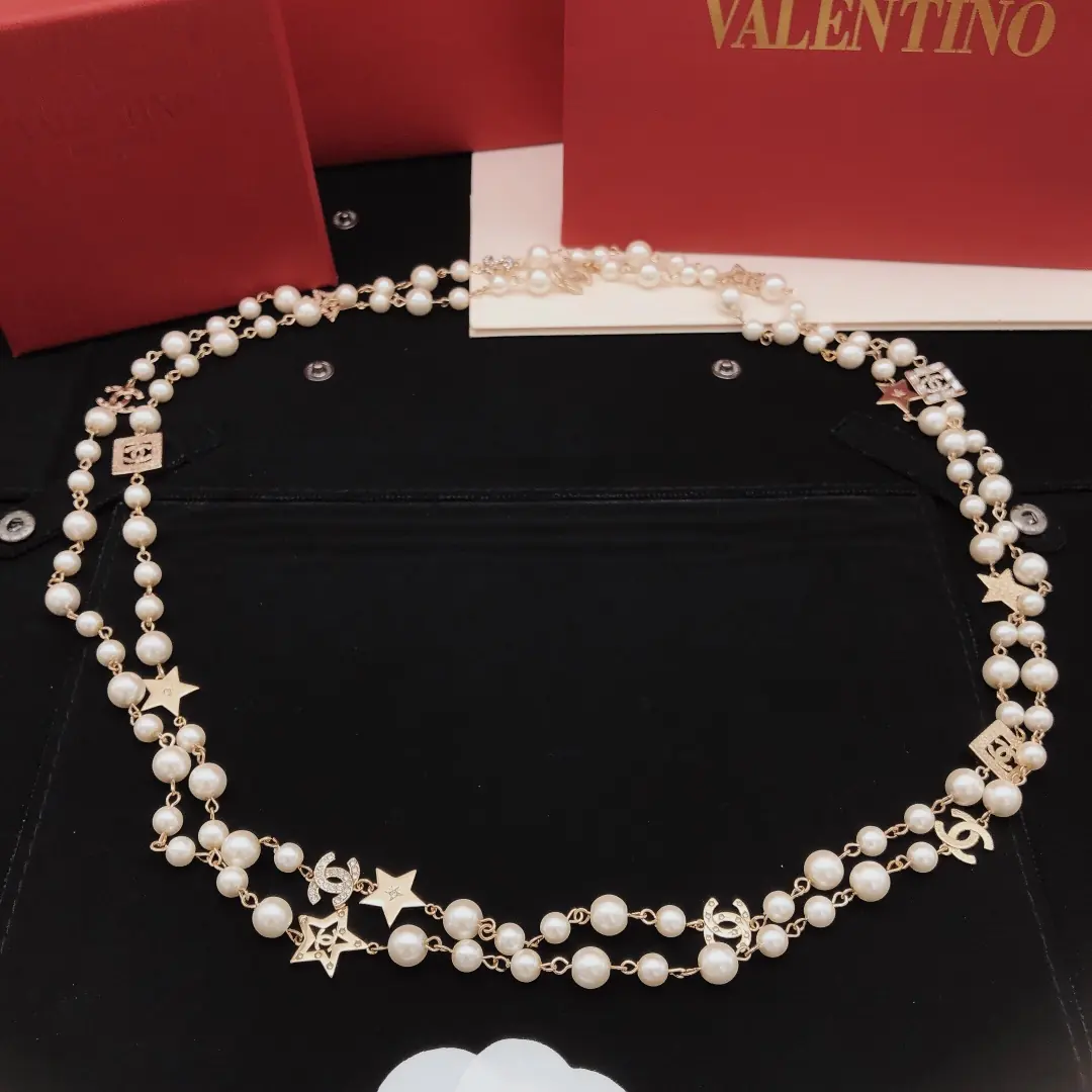 Designer Style Accessories Lookbook Reference image 2