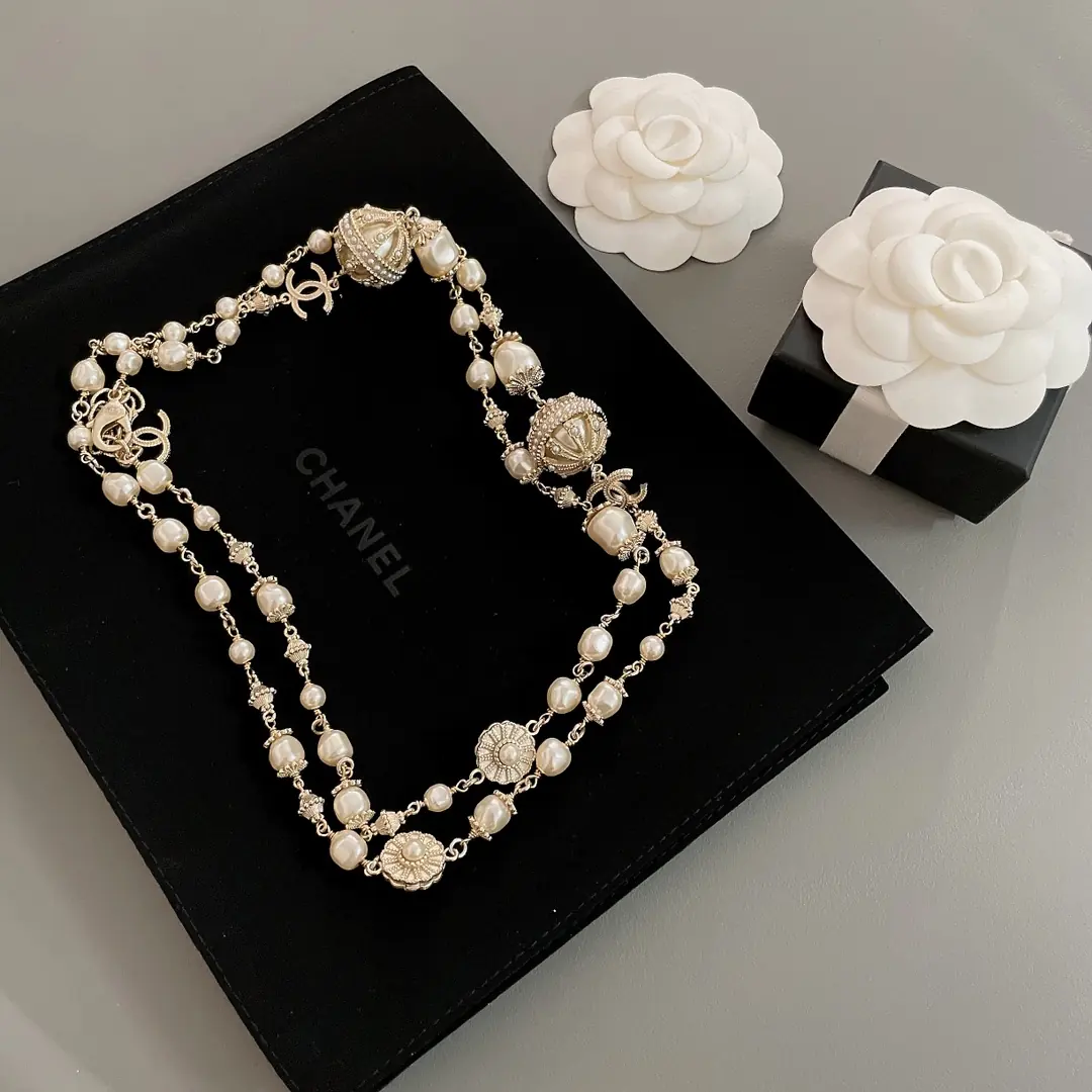 Designer Style Accessories Lookbook Reference image 1