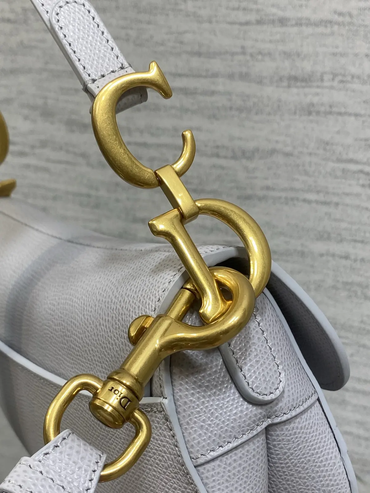 Dior Style Bag style reference detail image 6 from source 787500