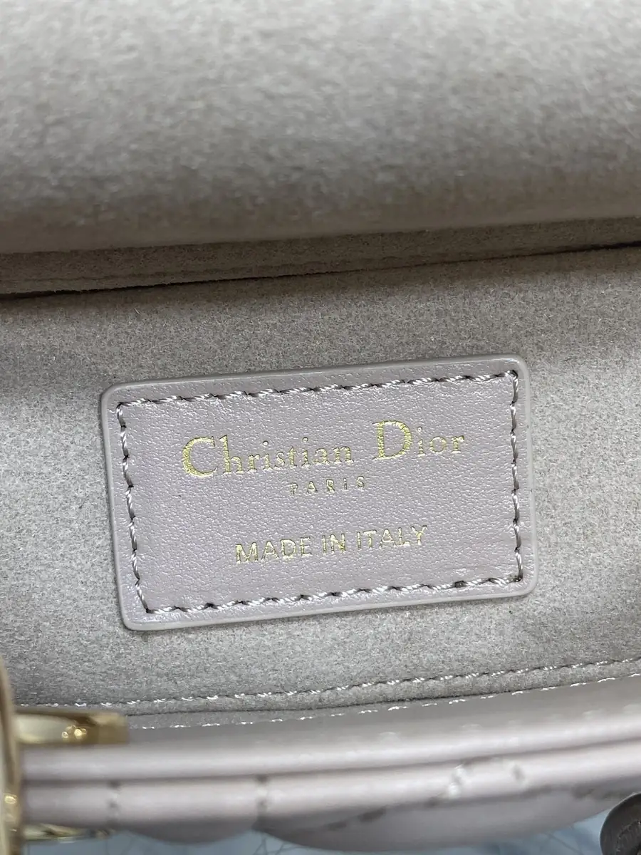 Dior Style Beige Leather Bag Bags Bag detail image 9 from source 741840