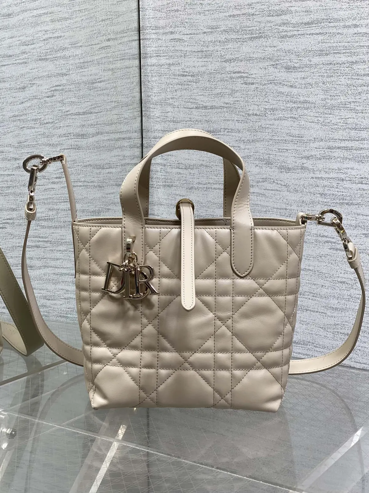 Dior Style Beige Leather Bag Bags Bag detail image 2 from source 741851
