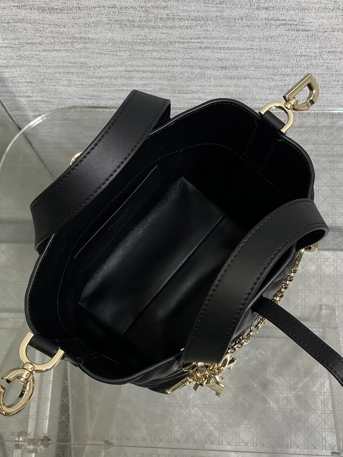 Dior Style Black Leather Bag Bags Bag detail image 8 from source 741850
