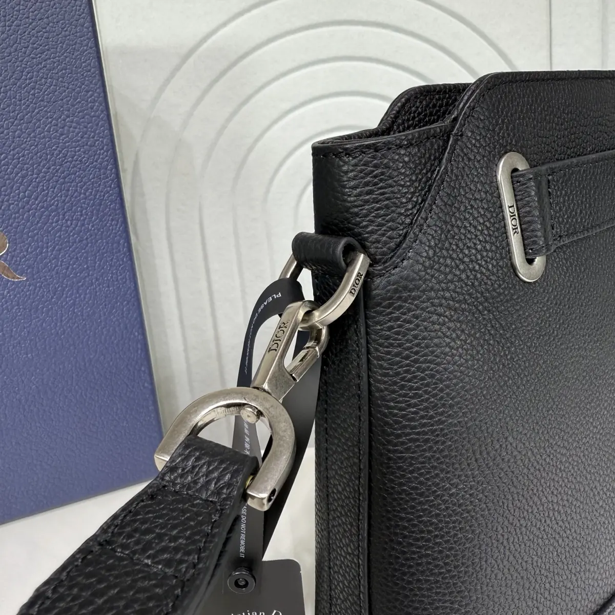 Dior Style Black Leather Clutch Lookbook Reference image 5