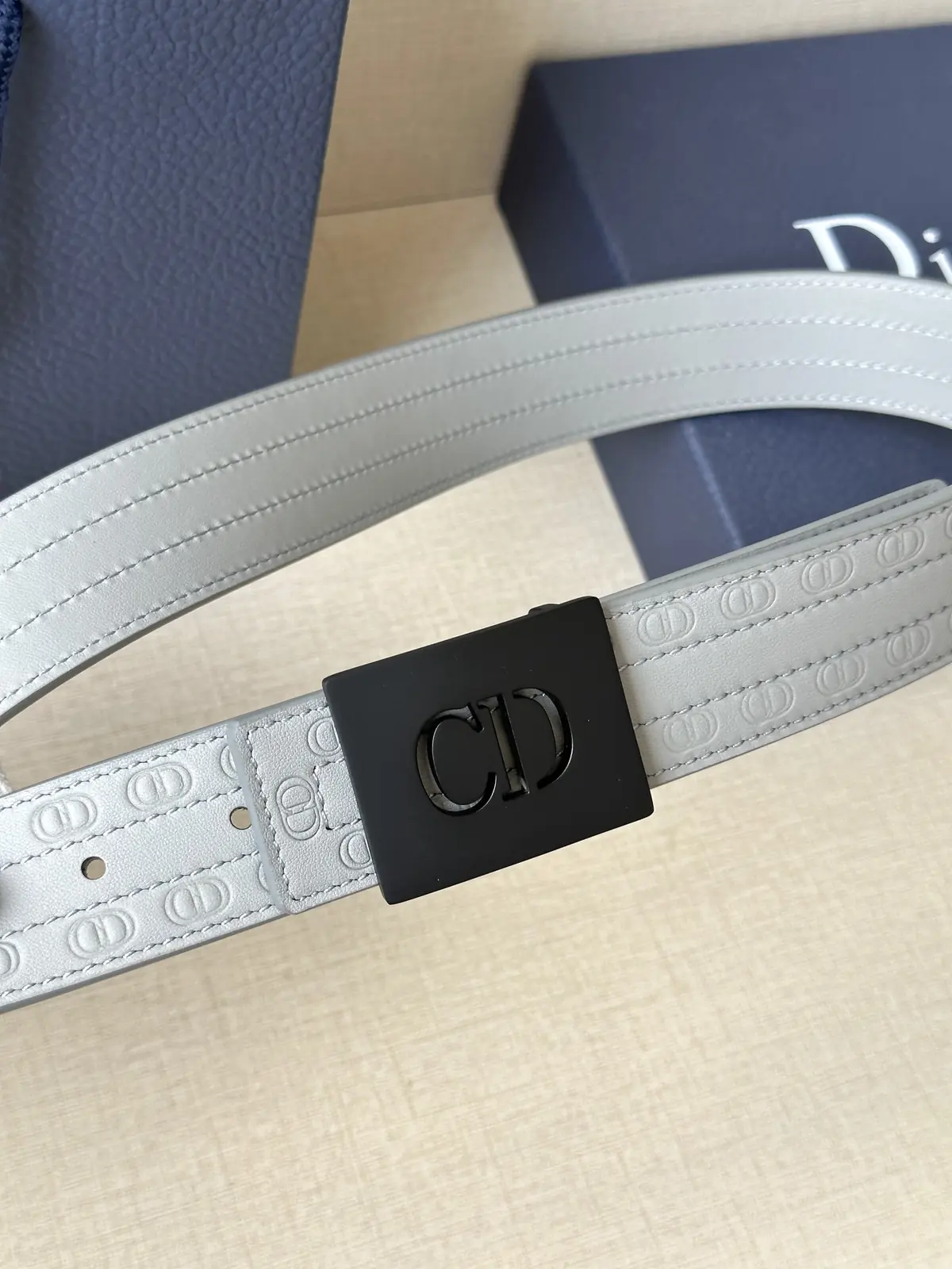 Dior Style Black Leather Men's Belts Lookbook Reference image 2