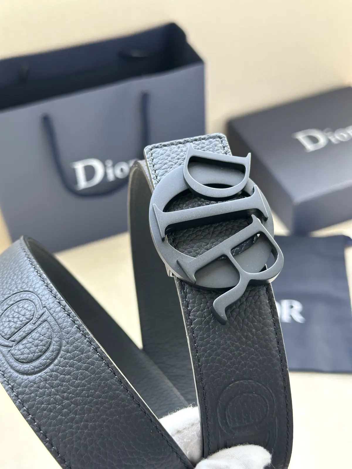 Dior Style Black Leather Men's Belts Lookbook Reference image 6