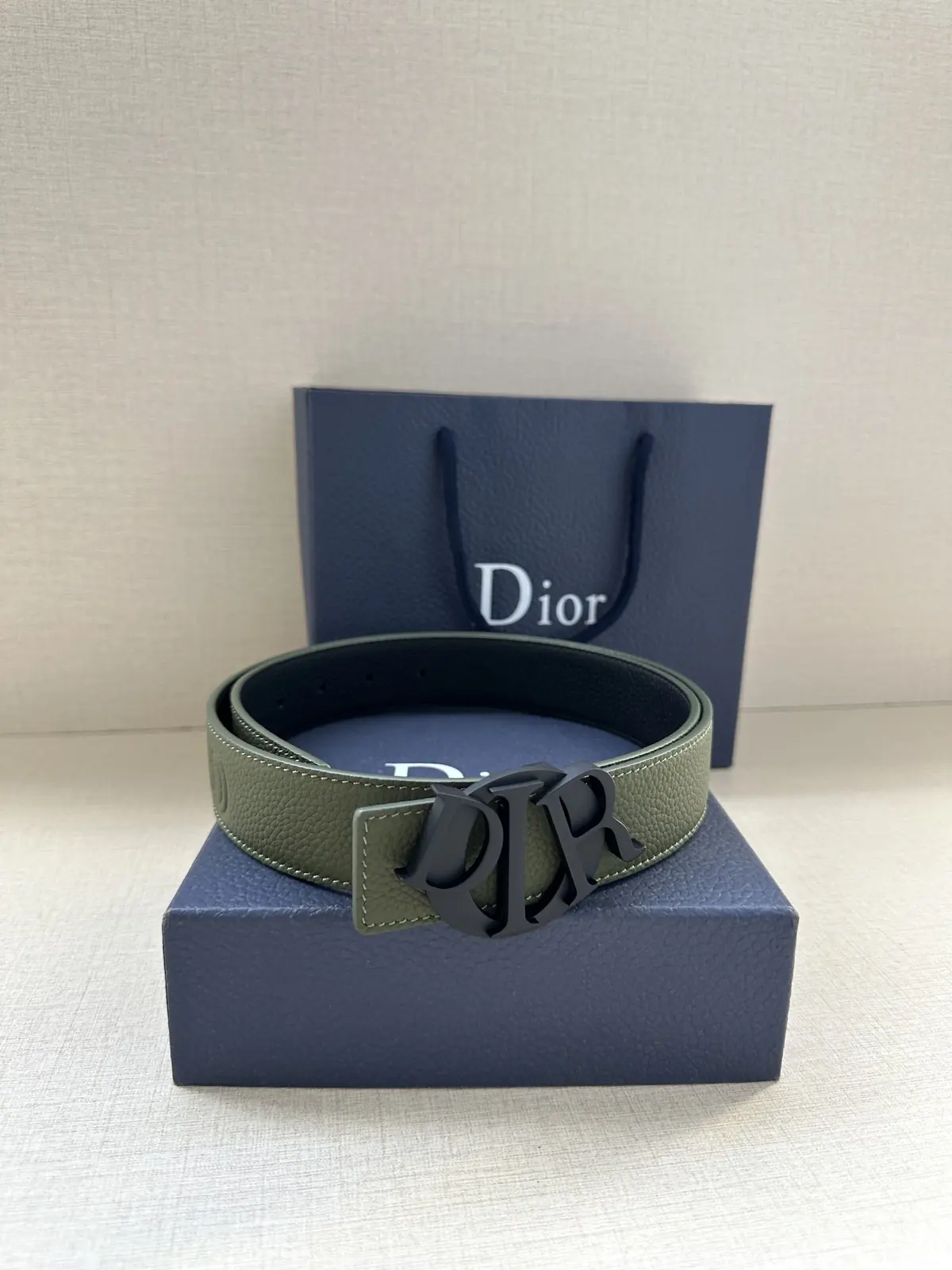 Dior Style Black Leather Men's Belts Lookbook Reference image 3