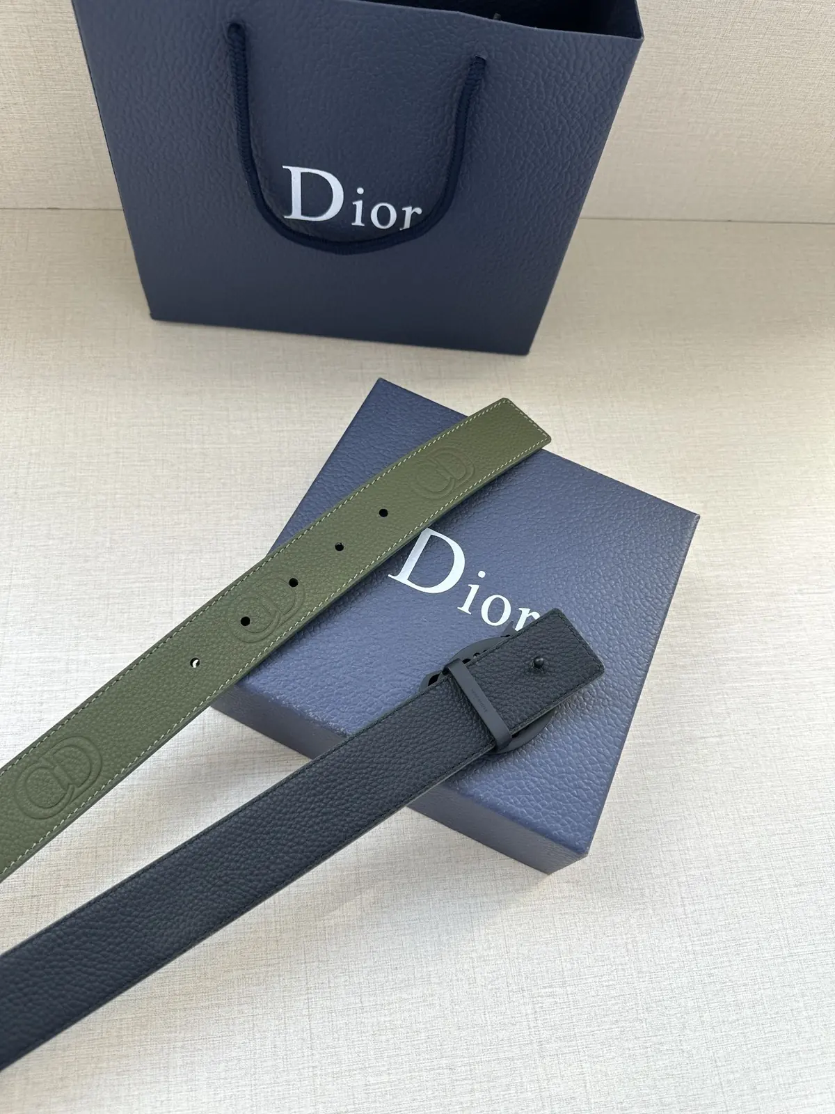 Dior Style Black Leather Men's Belts Lookbook Reference image 4