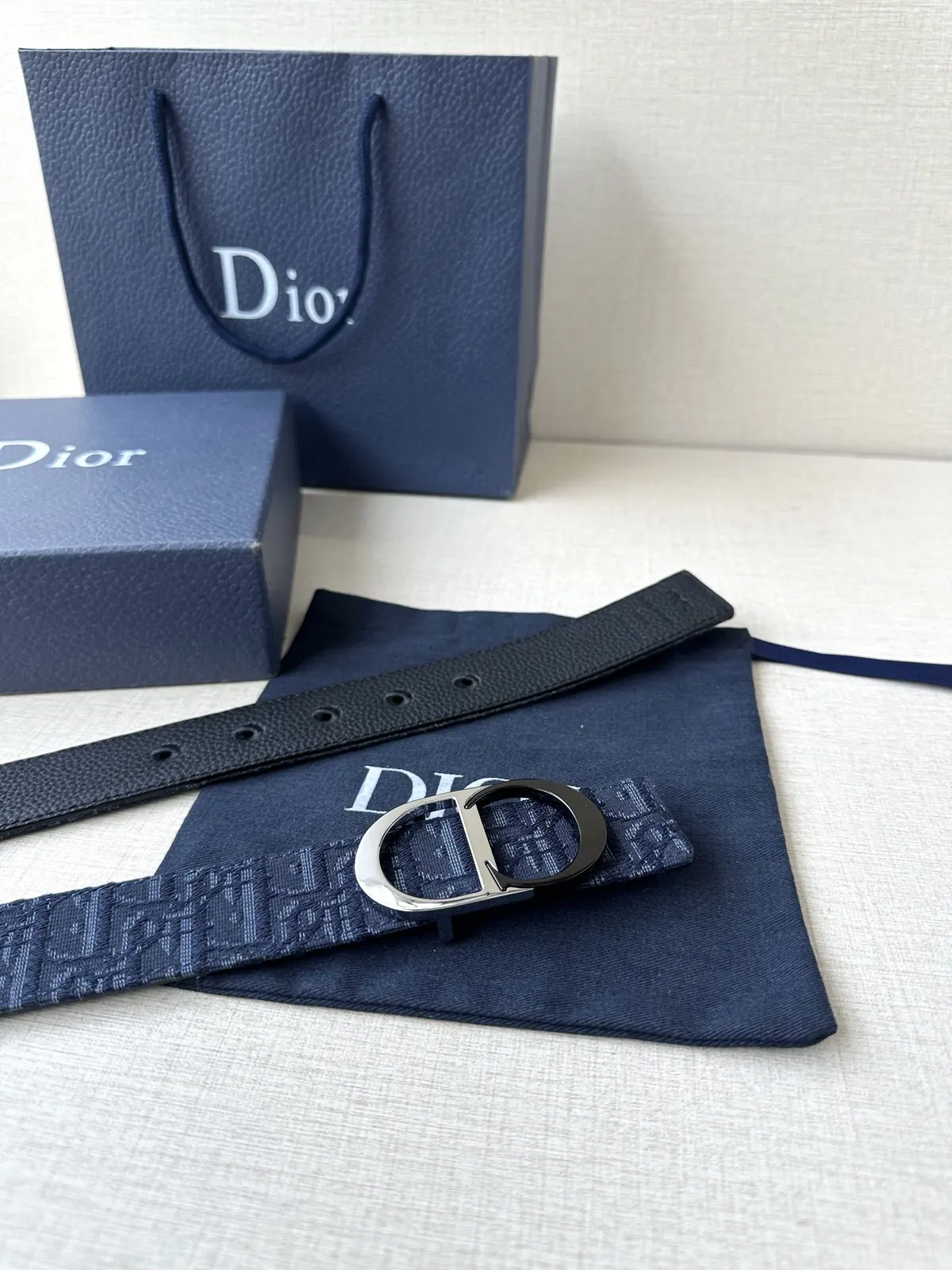 Dior Style Black Leather Men's Belts Lookbook Reference image 5