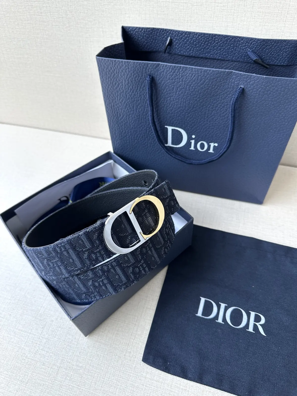 Dior Style Black Leather Men's Belts Lookbook Reference image 6