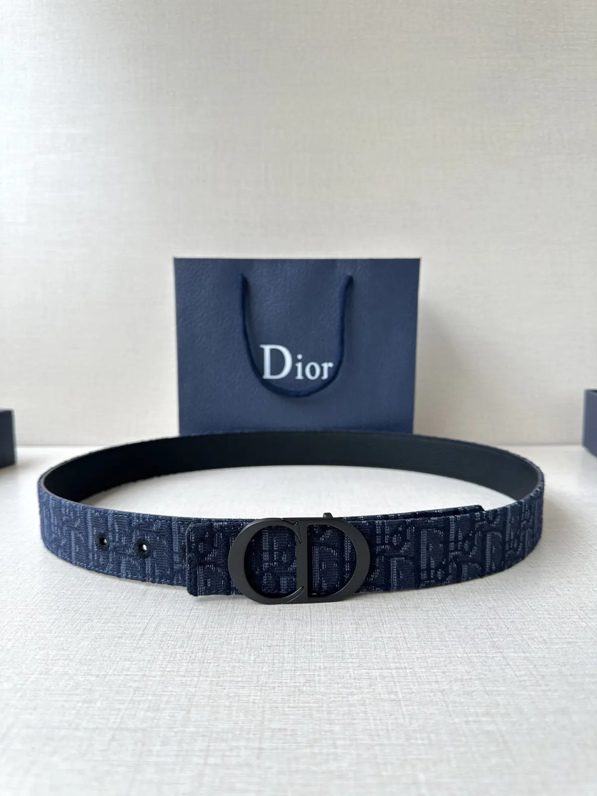 Dior Style Black Leather Men's Belts Lookbook Reference image 1