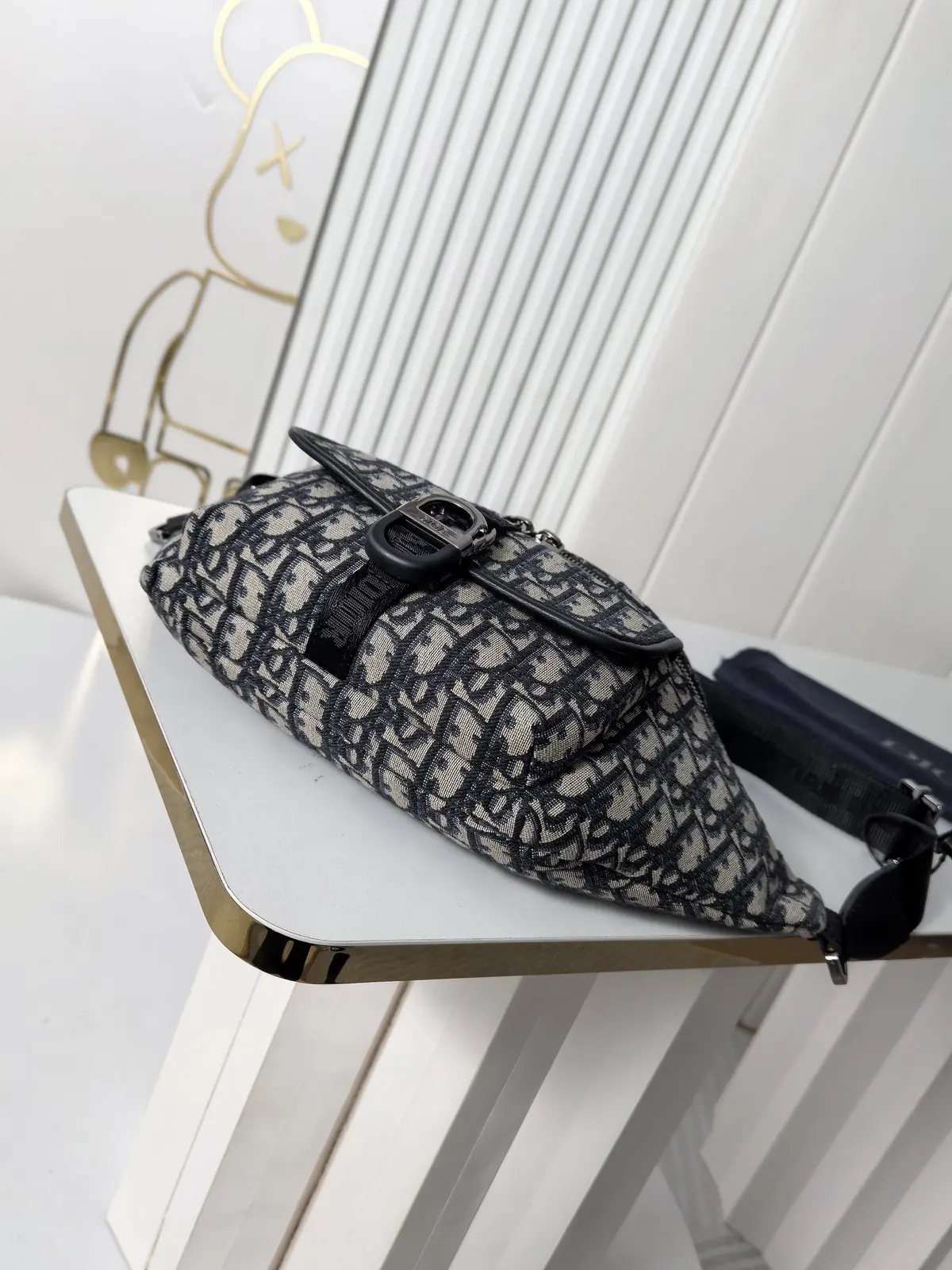 Dior Style Black Leather Top Handle Bag Lookbook Reference image 5